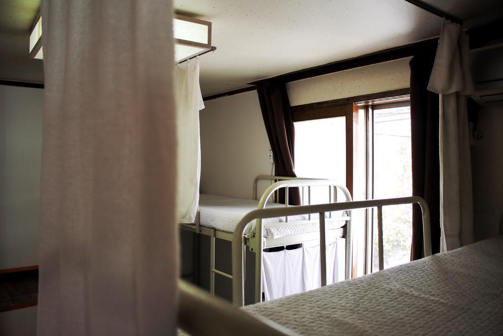 Hongdae Orange Hostel *
