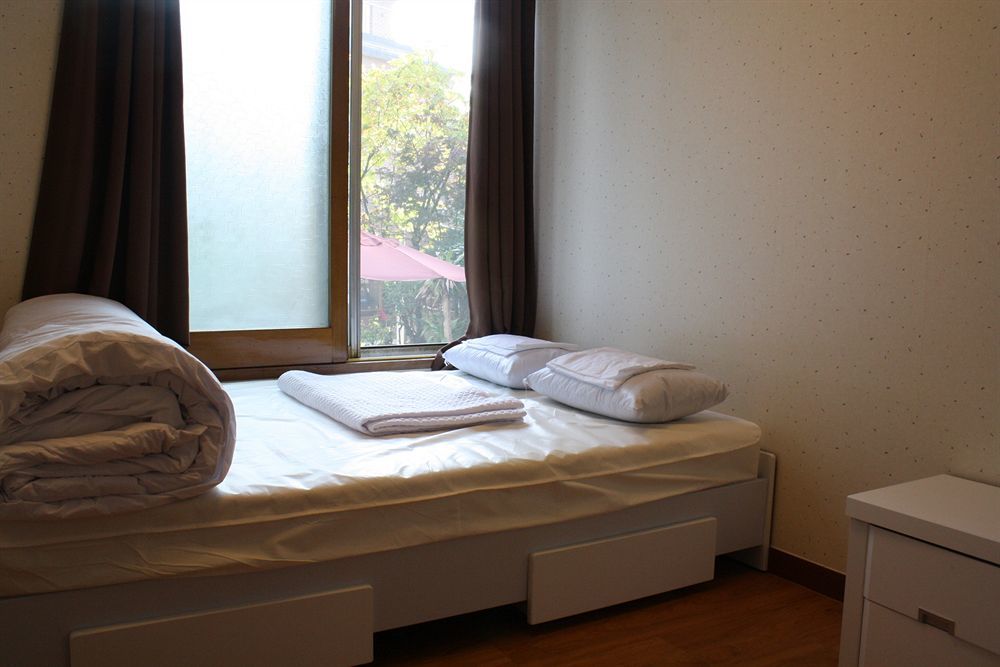 Hostel Hongdae Orange *